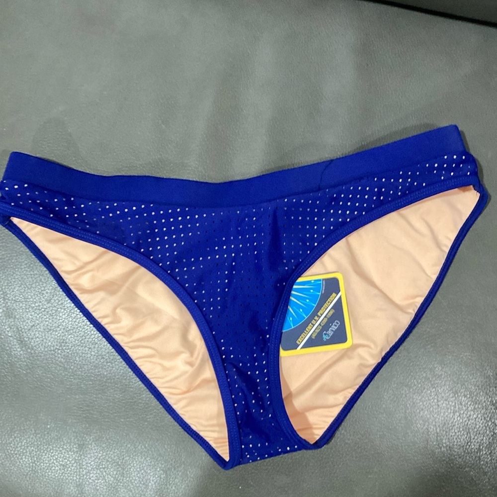 Fabletics Swim Bottoms Only, size L